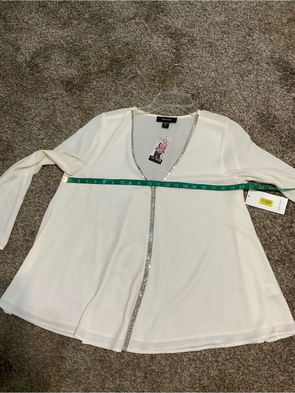 NWT Karen Kane Cream V-Neck Long Sleeve Blouse with Silver Rhinestone Trim Small - Picture 7 of 8